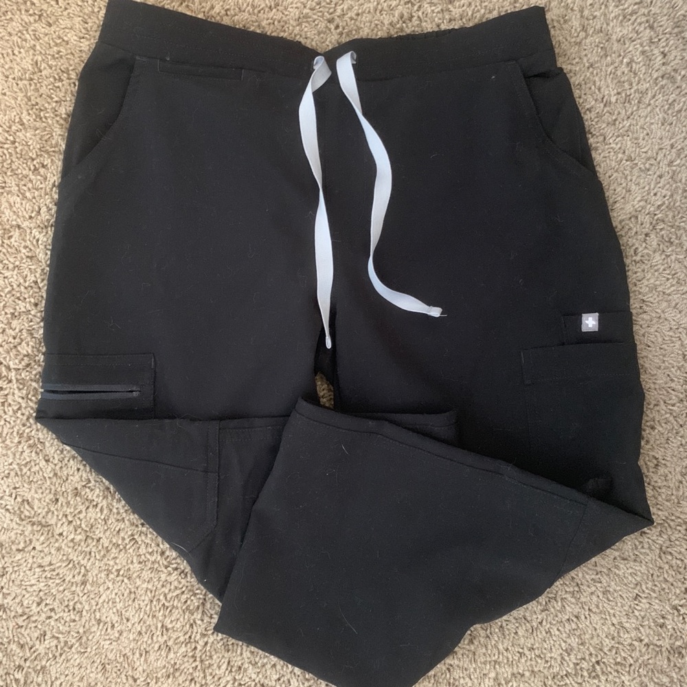 FIGS NWT Casma Top 1 Wear Yola Skinny Pants